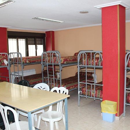 Albergue Juvenil Σαλαμάνκα Δωμάτιο φωτογραφία